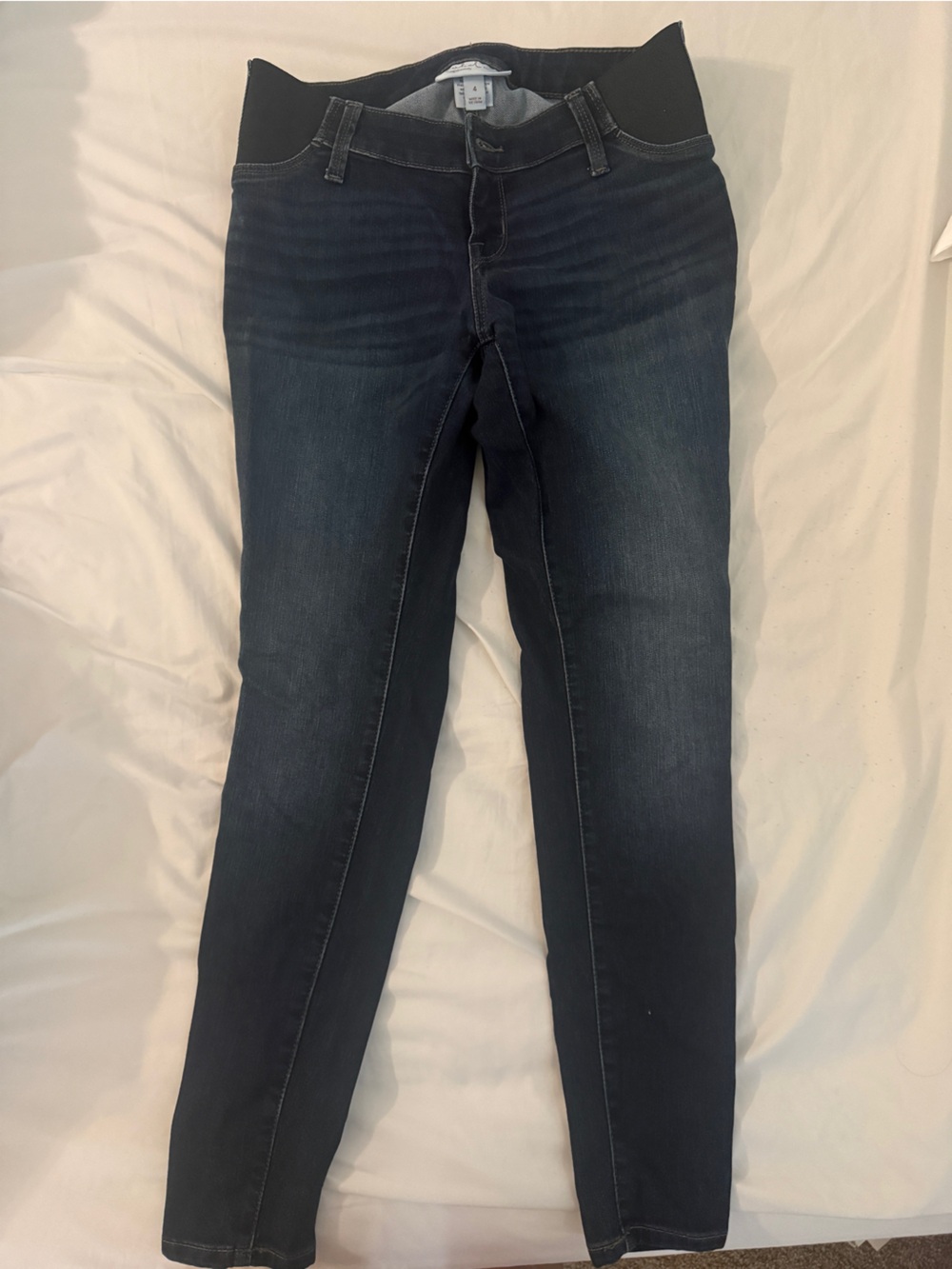 Maternity Classic Women's Dark Wash Skinny Jeans - Isabel